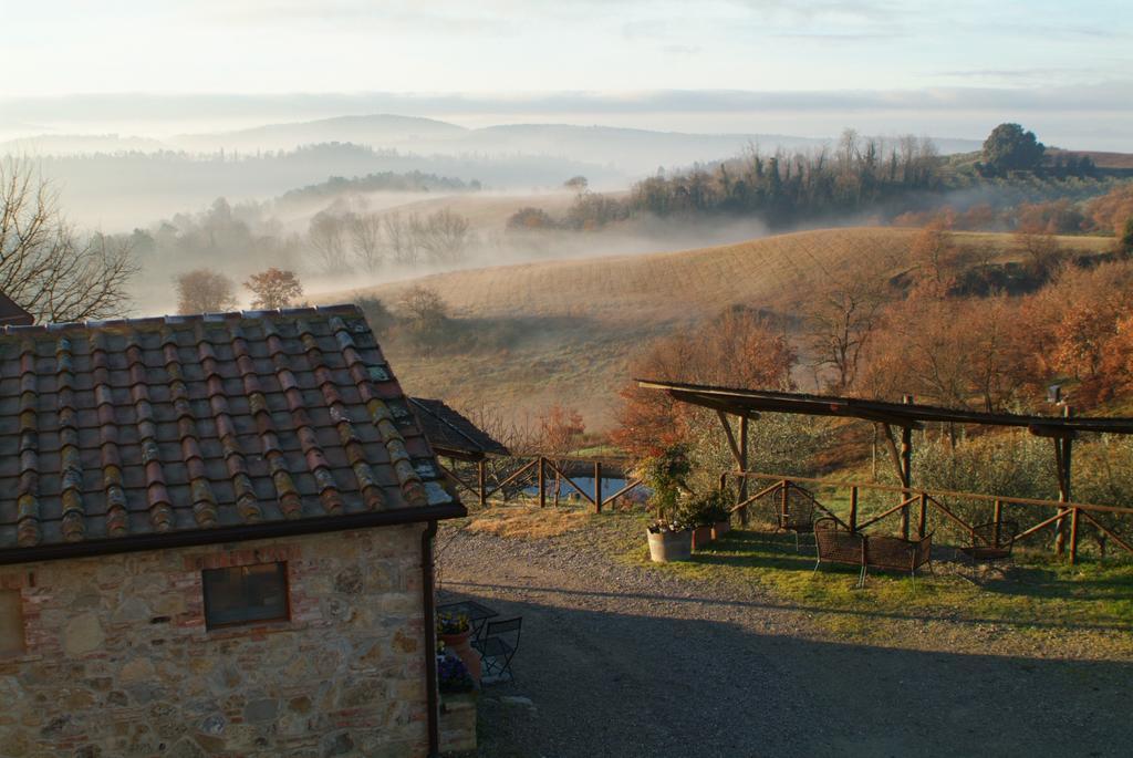 Agriturismo Podere Alberese Asciano Eksteriør bilde