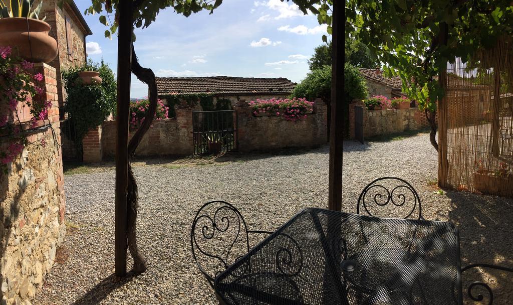 Agriturismo Podere Alberese Asciano Eksteriør bilde